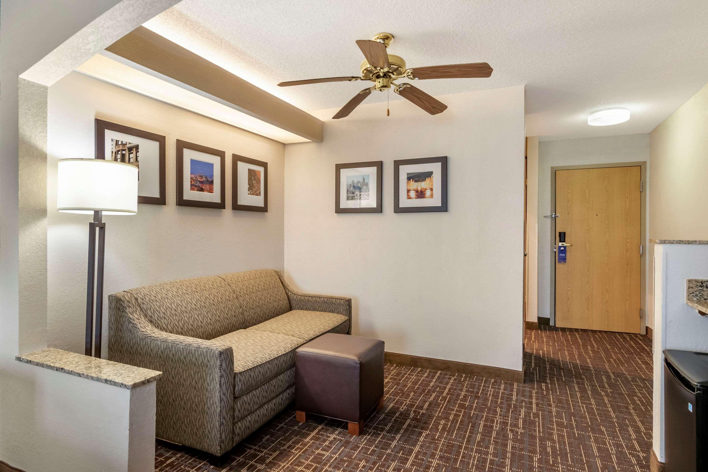 Comfort Inn & Suites Lees Summit -Kansas City Lee’s Summit Exterior foto
